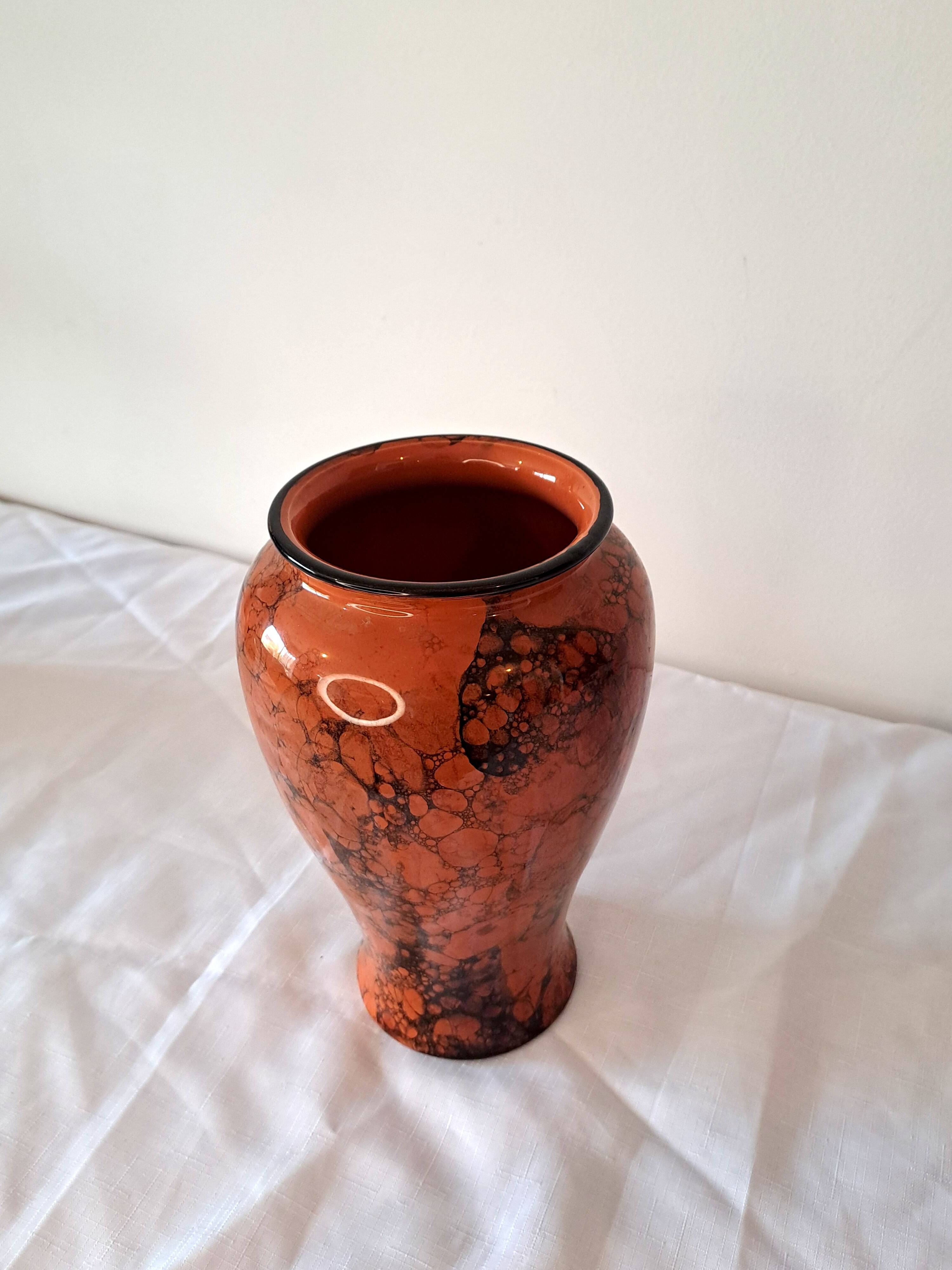 Glazed ceramic vase with marbled effect — vintage retro decor