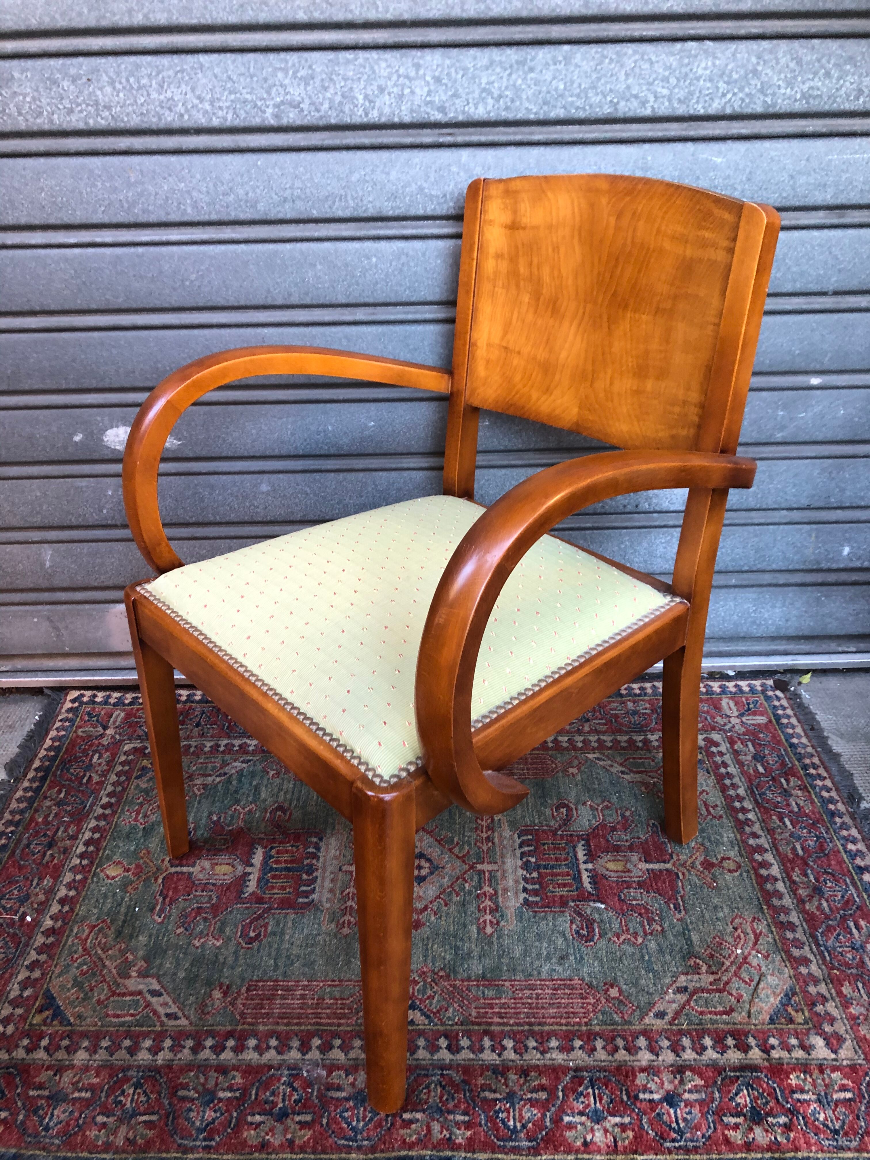 Paire de fauteuils bridge vintage en bois clair