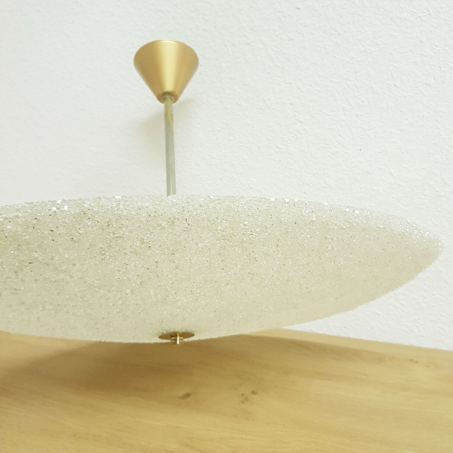 Suspension de maïs soufflé de l'ère spatiale