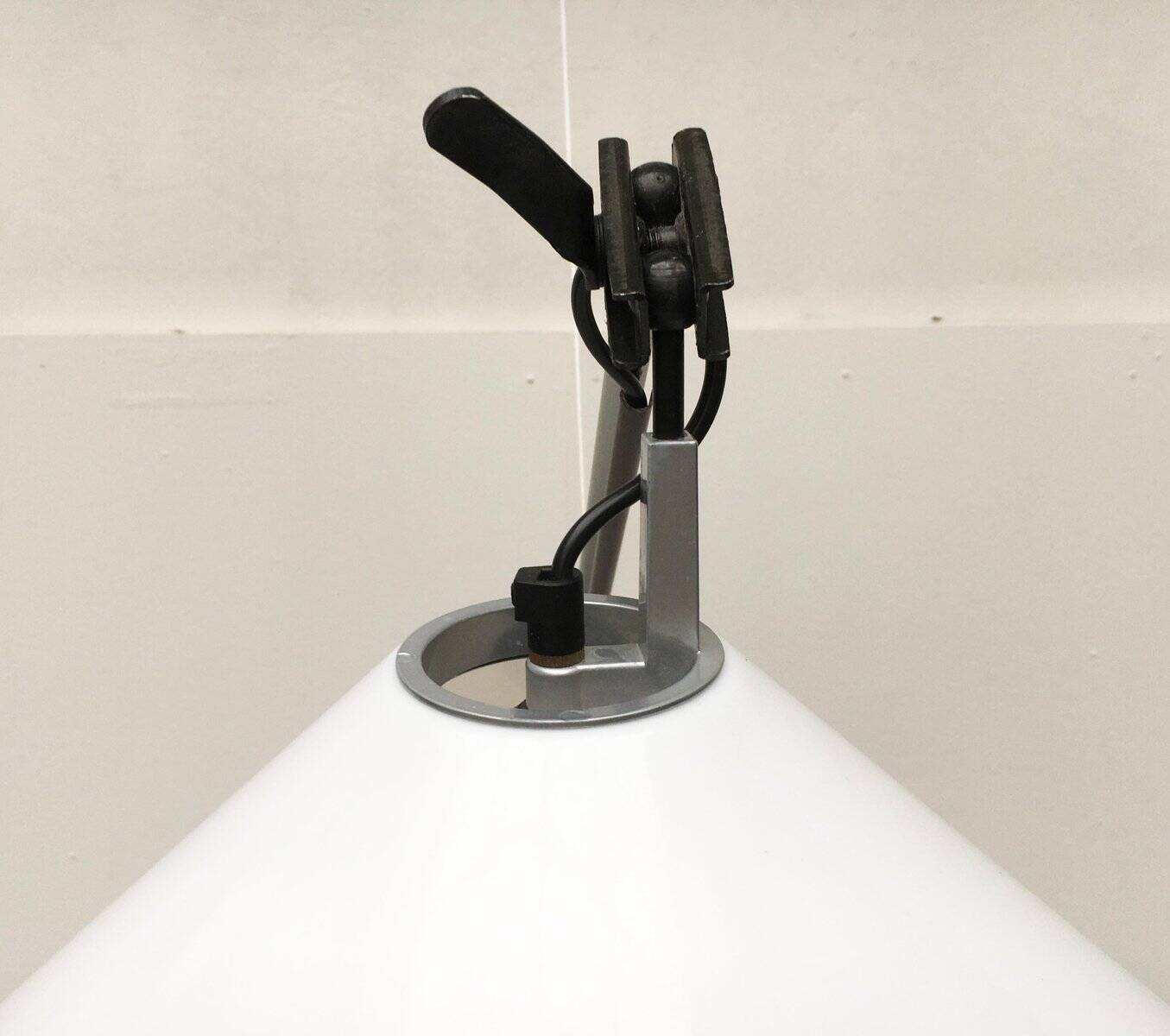 Italian wall light mid-century by Enzo Mari for Artemide, 1970s.