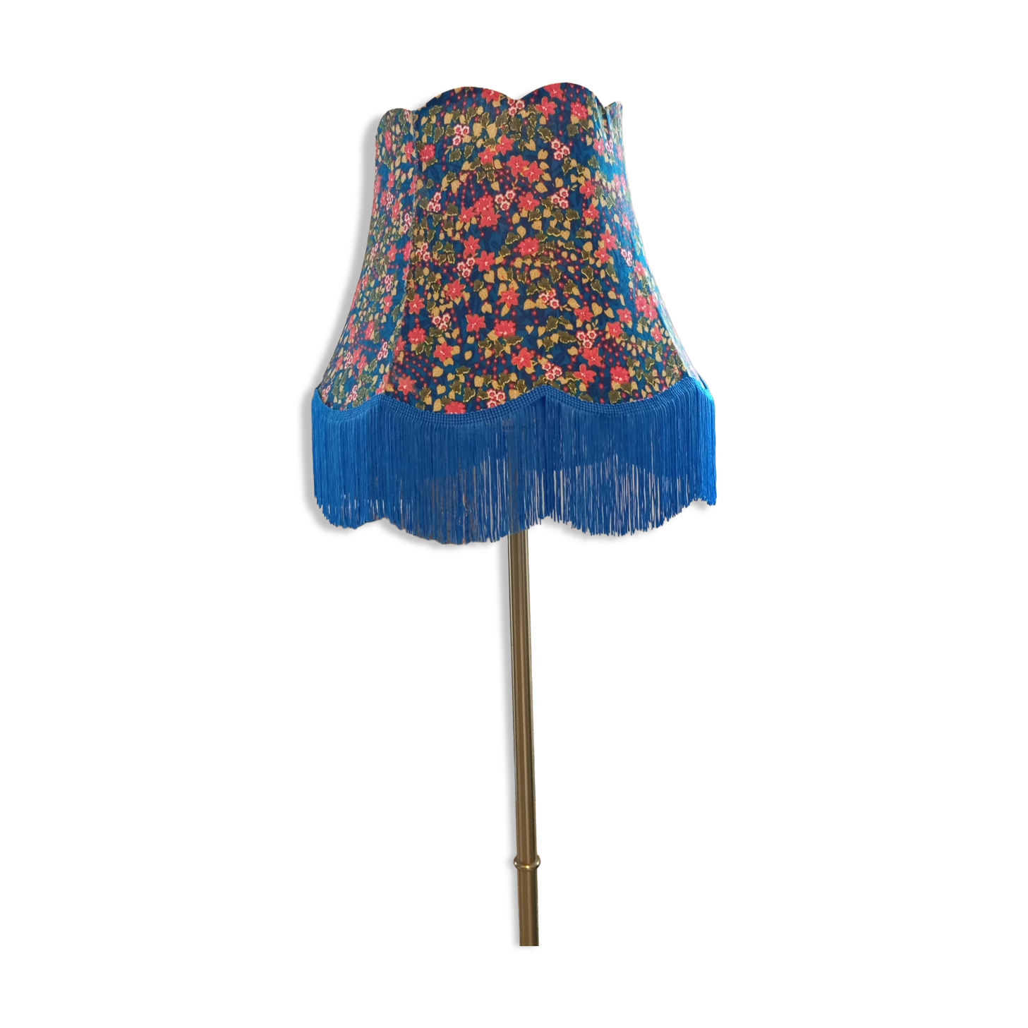 Retro lampshade with Liberty fabric and Charleston fringes.