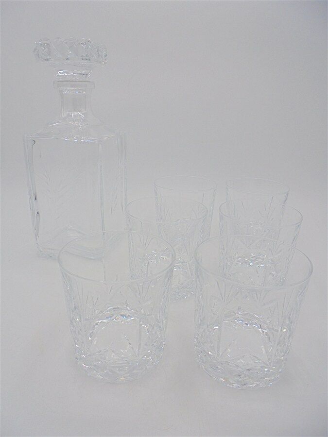 Whisky glass service