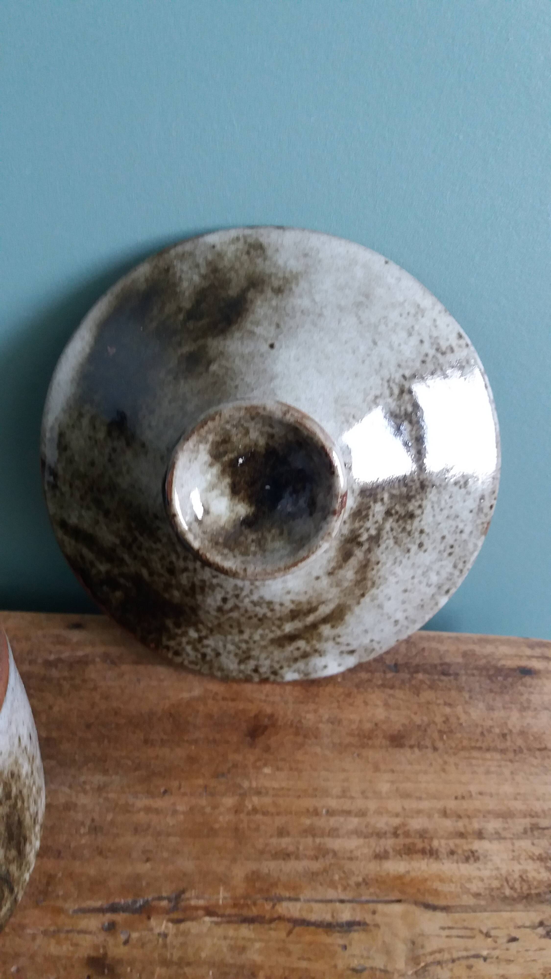 Covered fondue pot signed Atch, Chantal and Thierry Robert