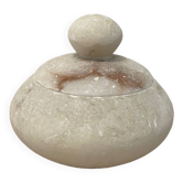Ancien poudrier en albâtre