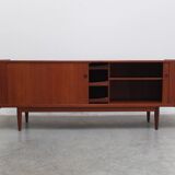Buffet en teck danois avec portes tambour, années 1960.