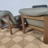 Modulable sofa an armchair in leather and wood