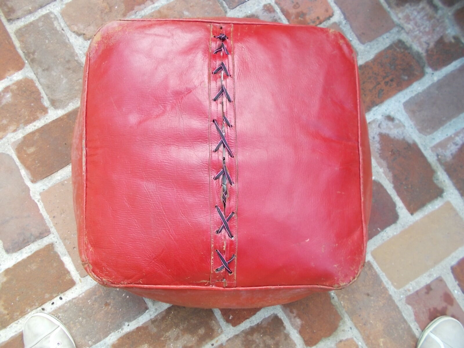 Red and black moroccan pouf