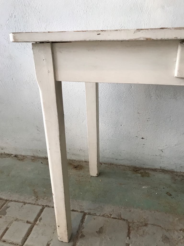 White wooden table