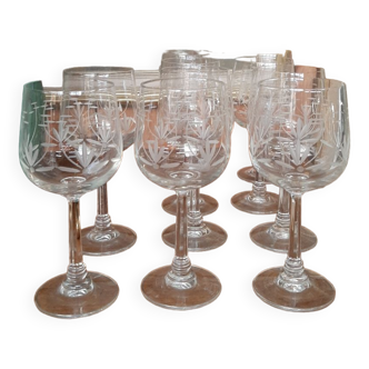 10 cut crystal water/wine stemmed glasses