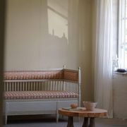 Antique Gustavian canapé / bench from the early 19th century, by a Swedish cabinetmaker.