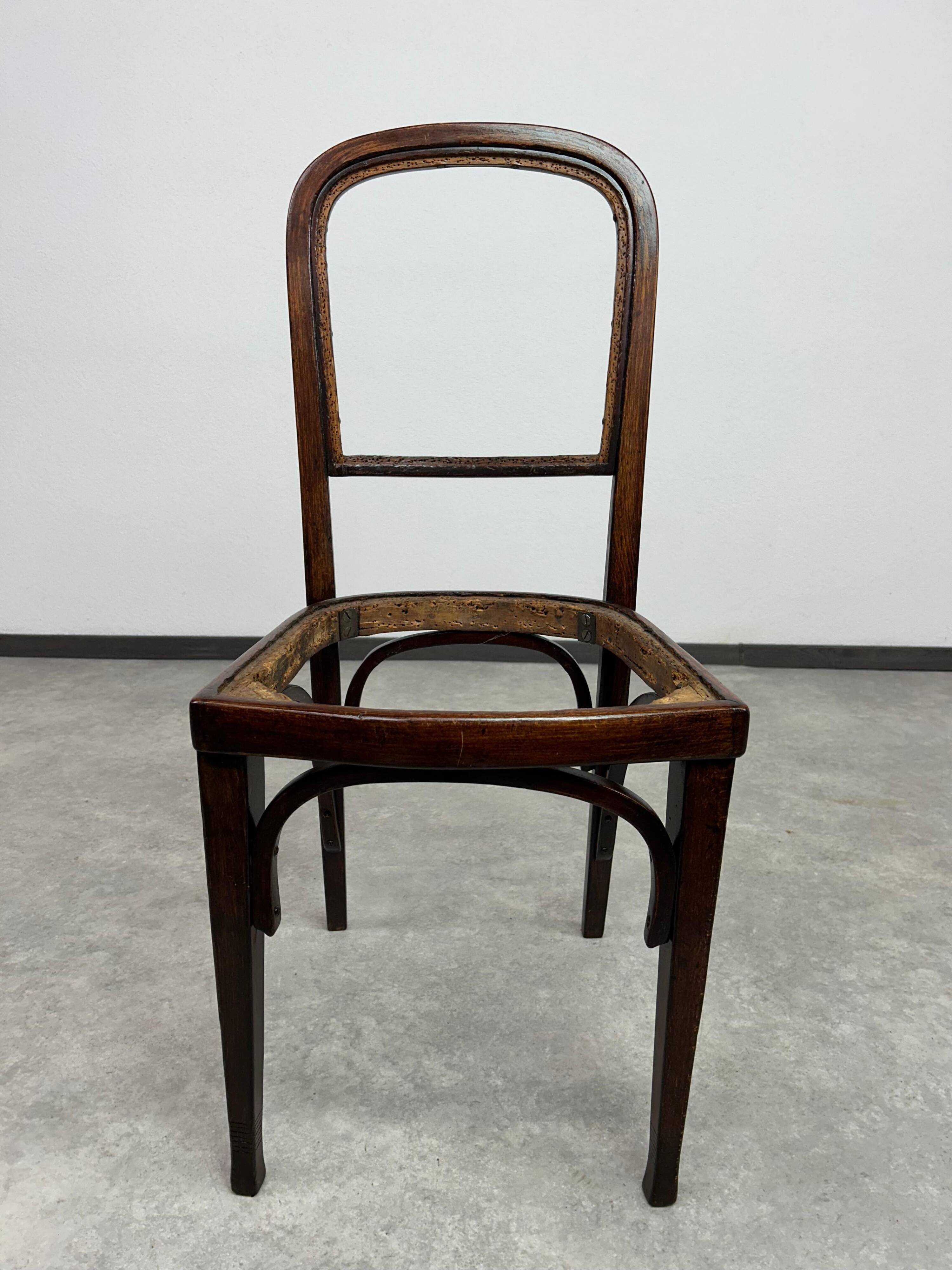Set of 6 dining chairs no.715 by Gustav Siegel for J&J Kohn