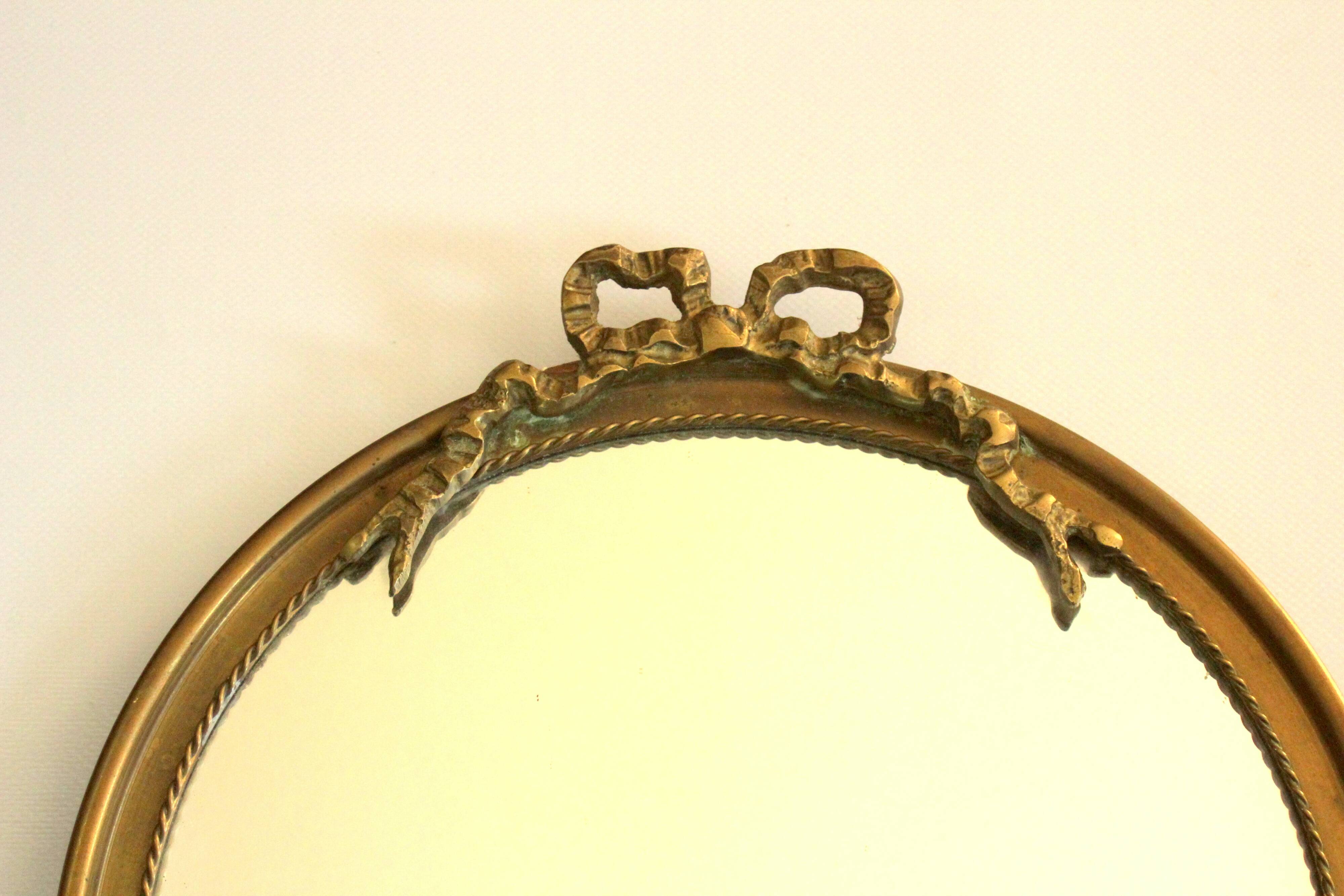 Round wall mirror from the 50s - Vintage