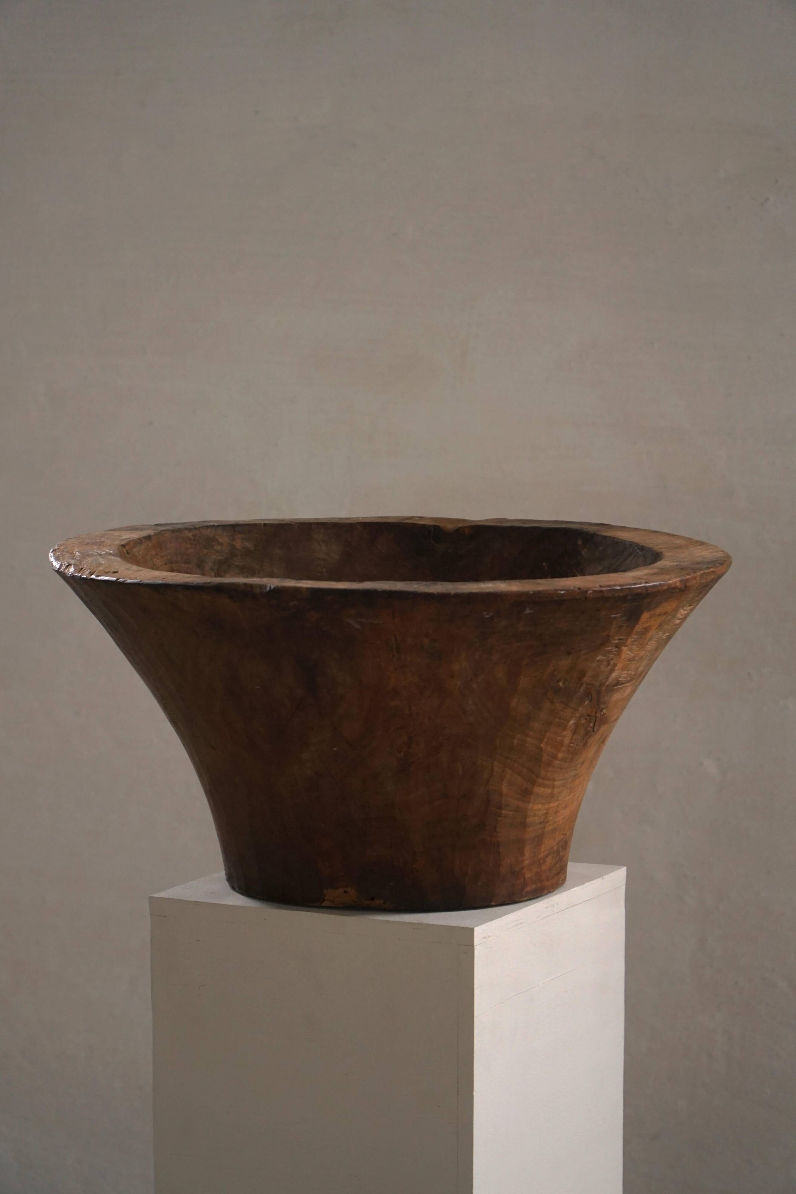 Large hand-carved African wooden bowl, mid-20th century.