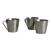 Set of 3 metal mugs