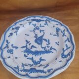18th century earthenware plate.
