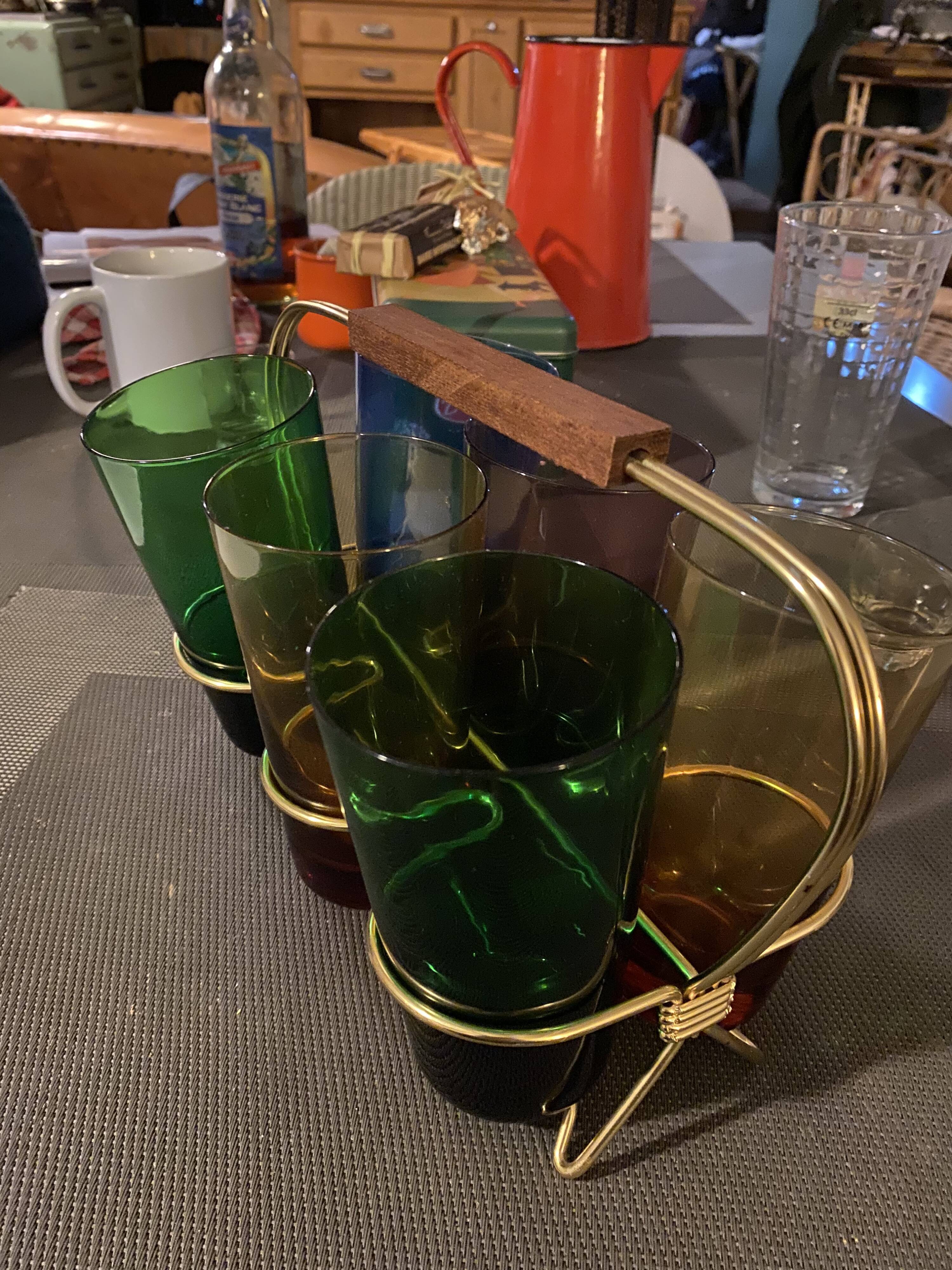 Orangeade colored glass service