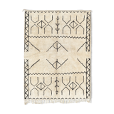 Modern Moroccan carpet white