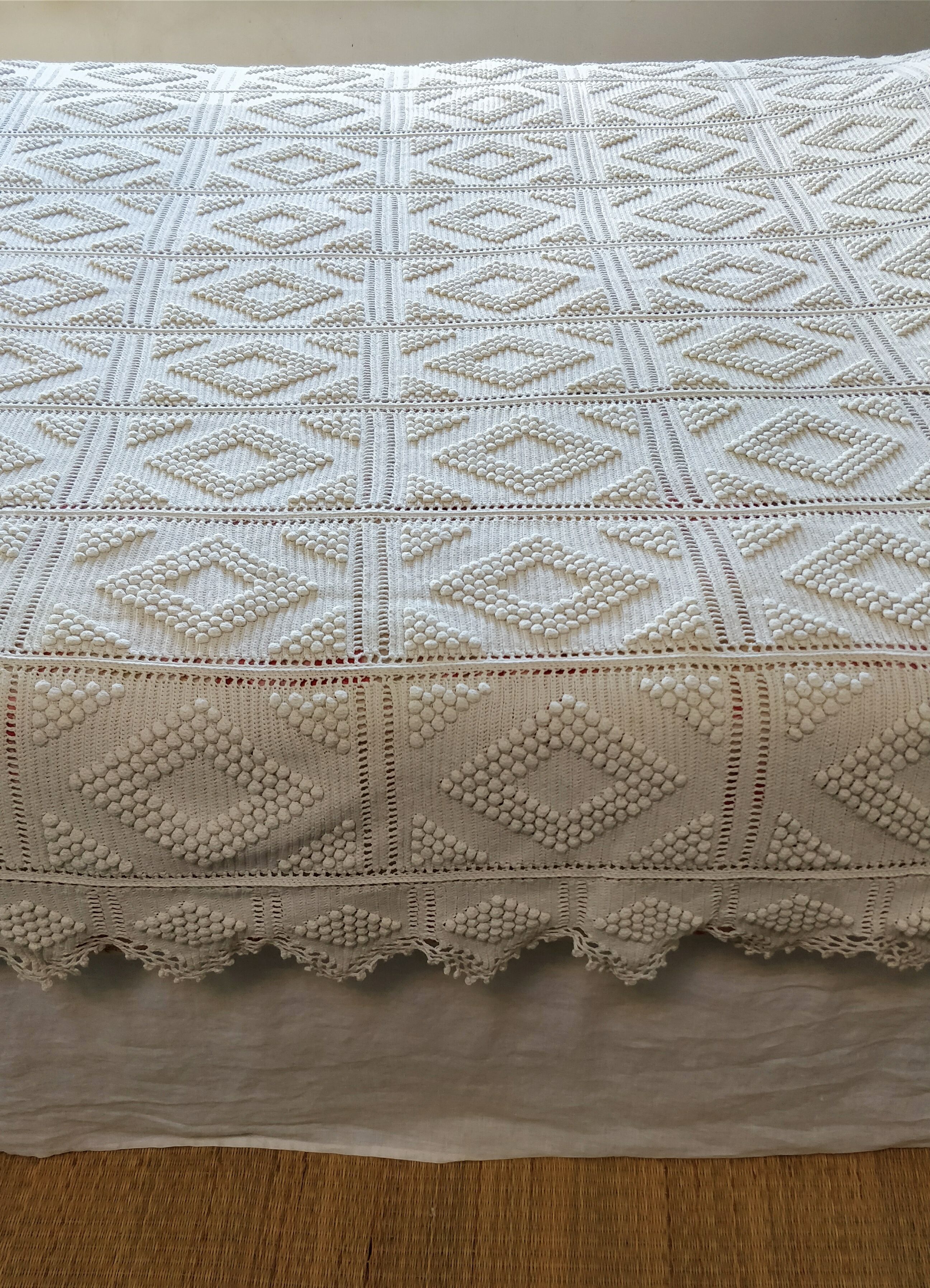 White crochet bed cover