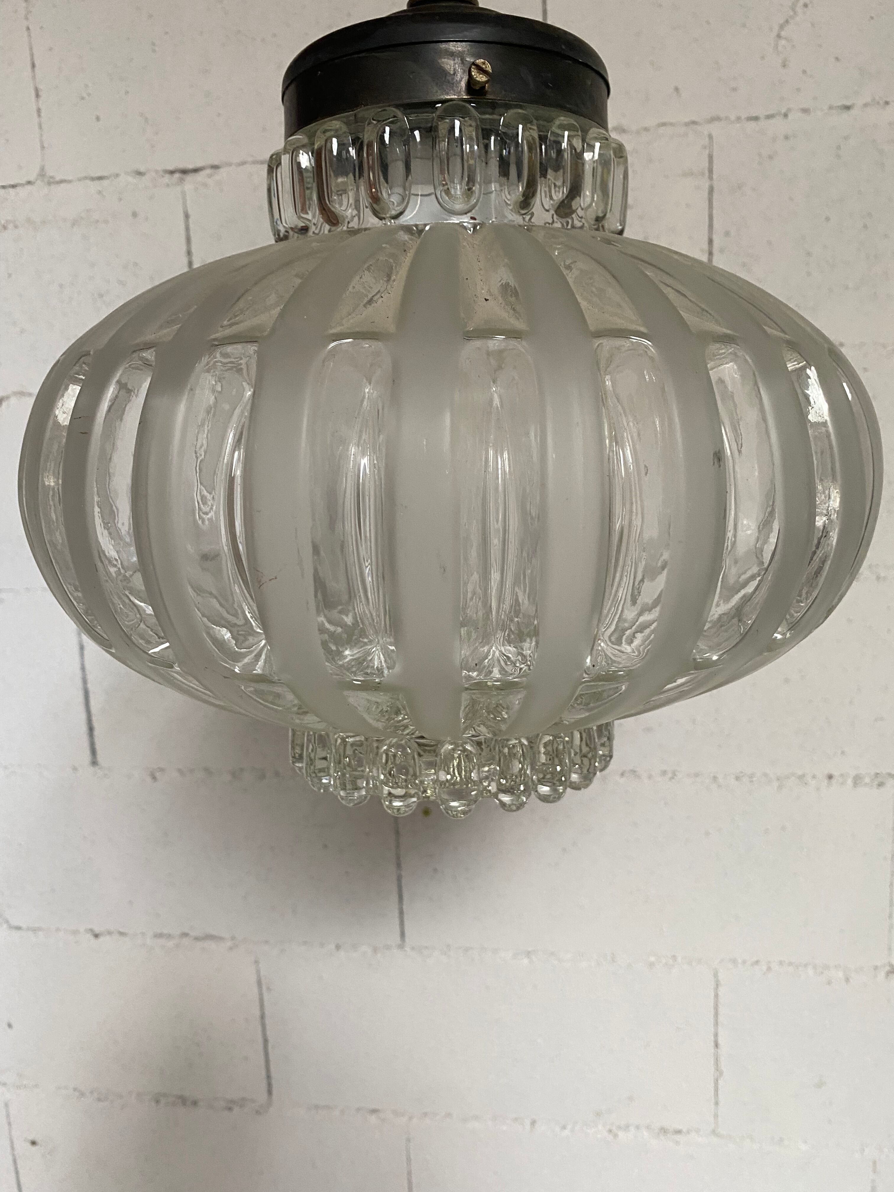 Lantern suspension 1930