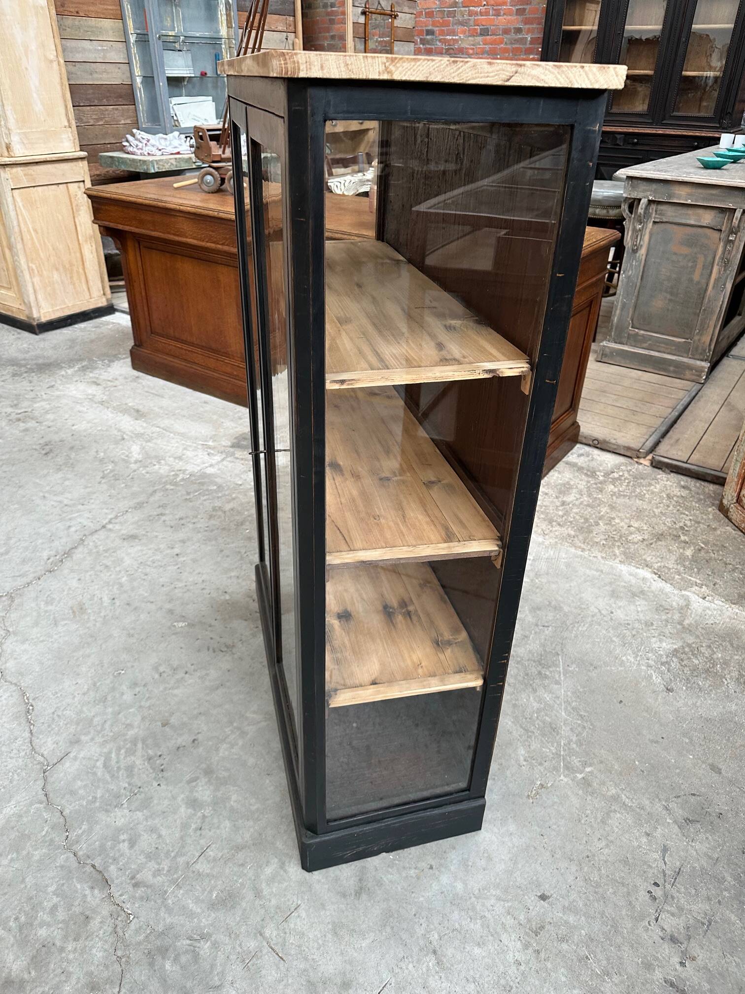 19th century exhibition showcase