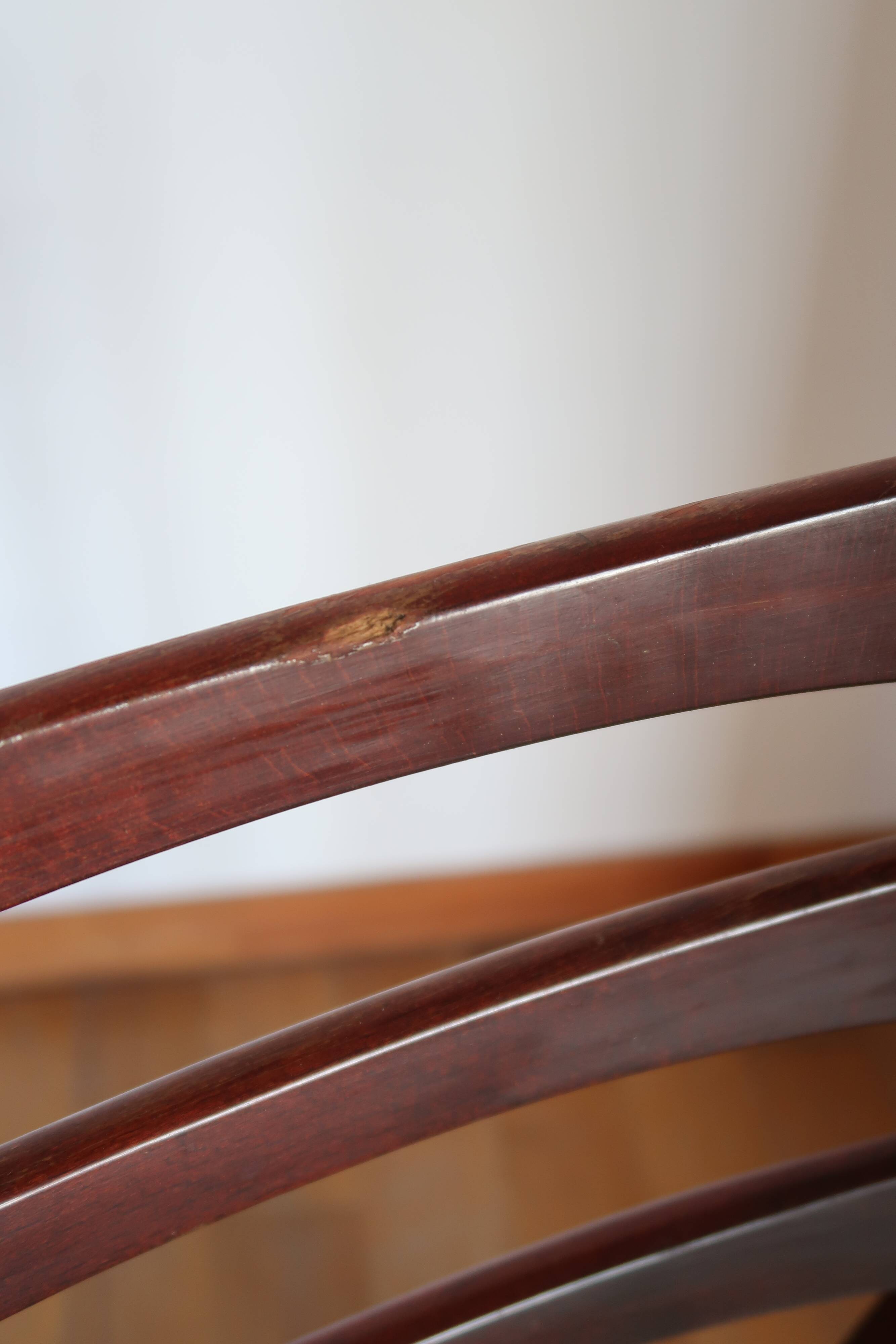 6 Scandinavian chairs skaï white