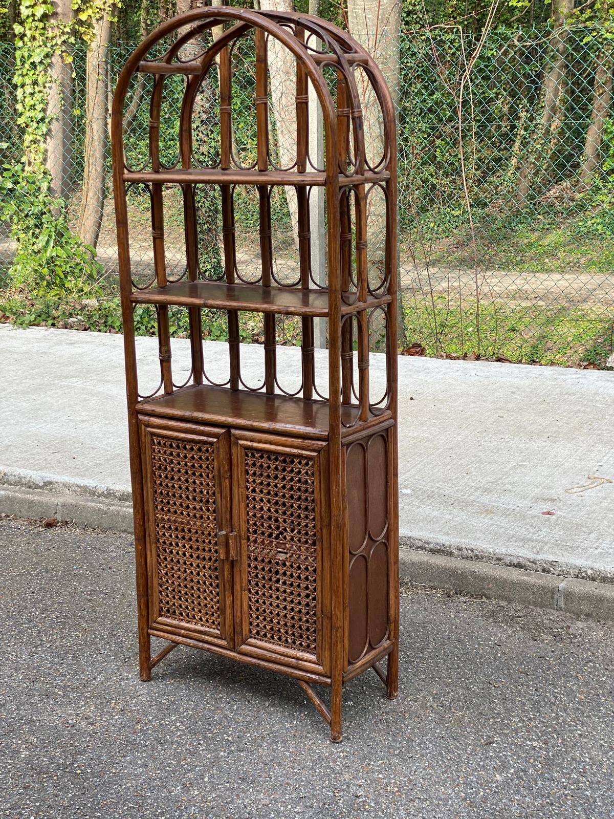 Étagère concave vintage large rotin et osier