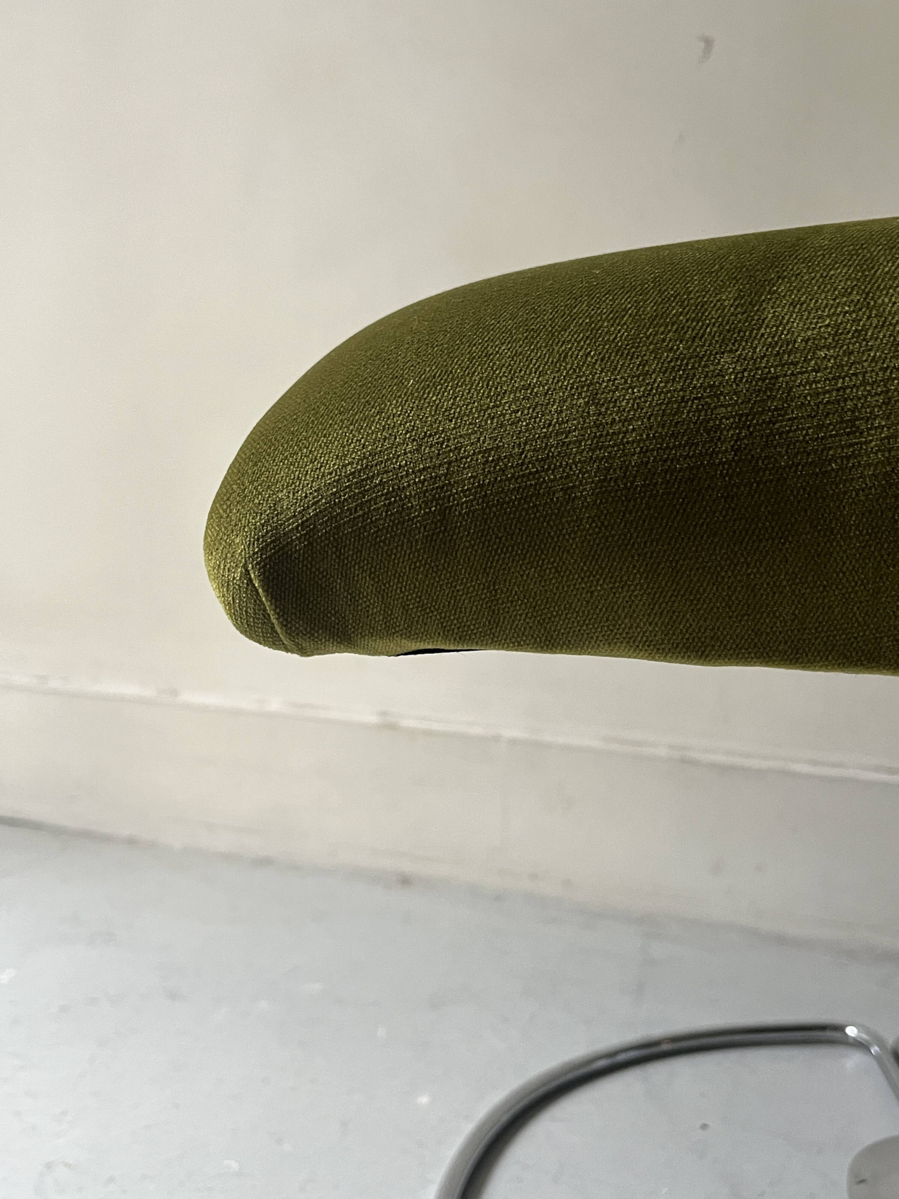 Swivel tulip stool / footrest in khaki green velvet, 1970s design