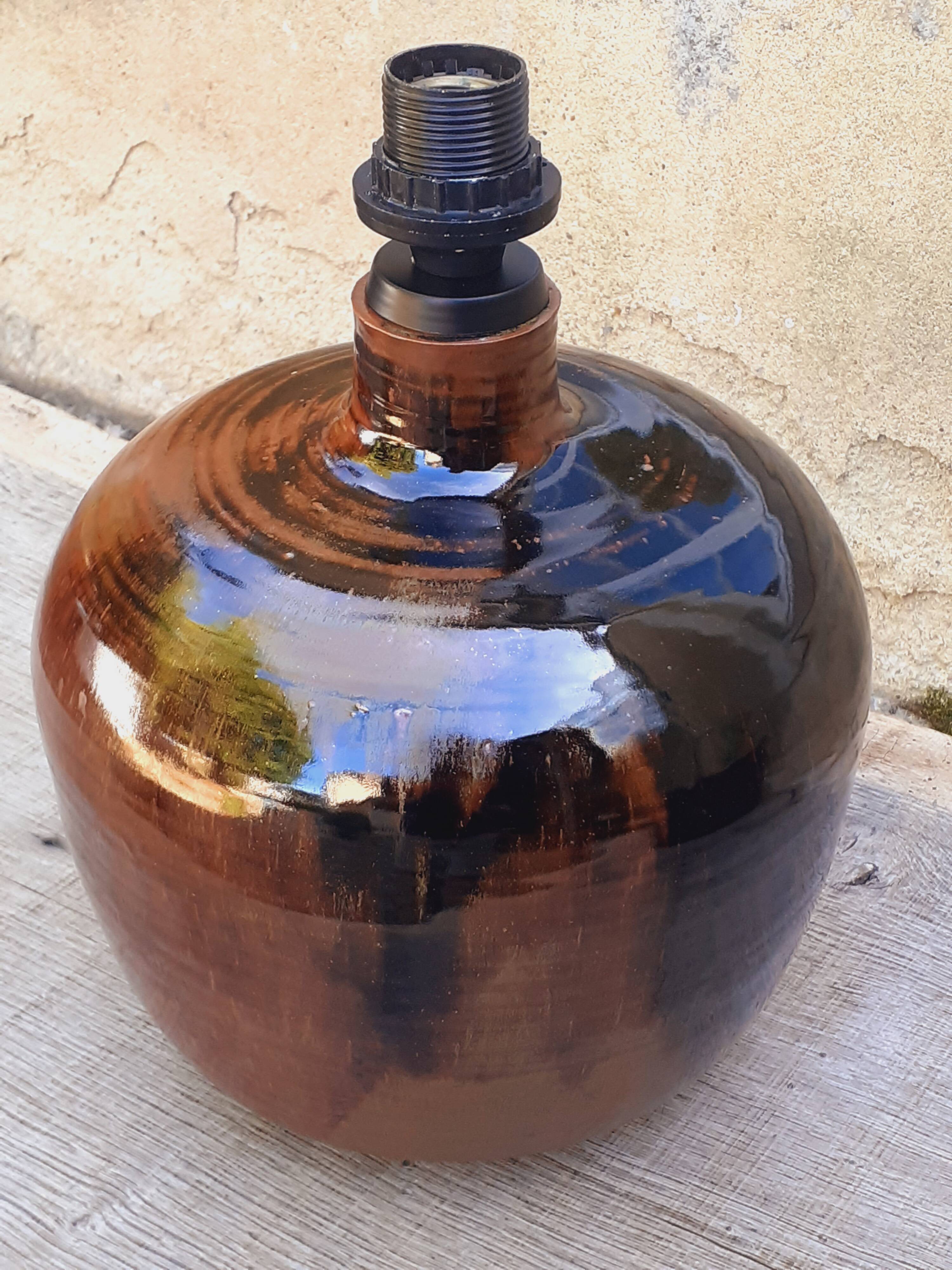 Glazed stoneware lamp base from the 1970s.