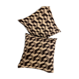 2 cushions Rouge du Rhin