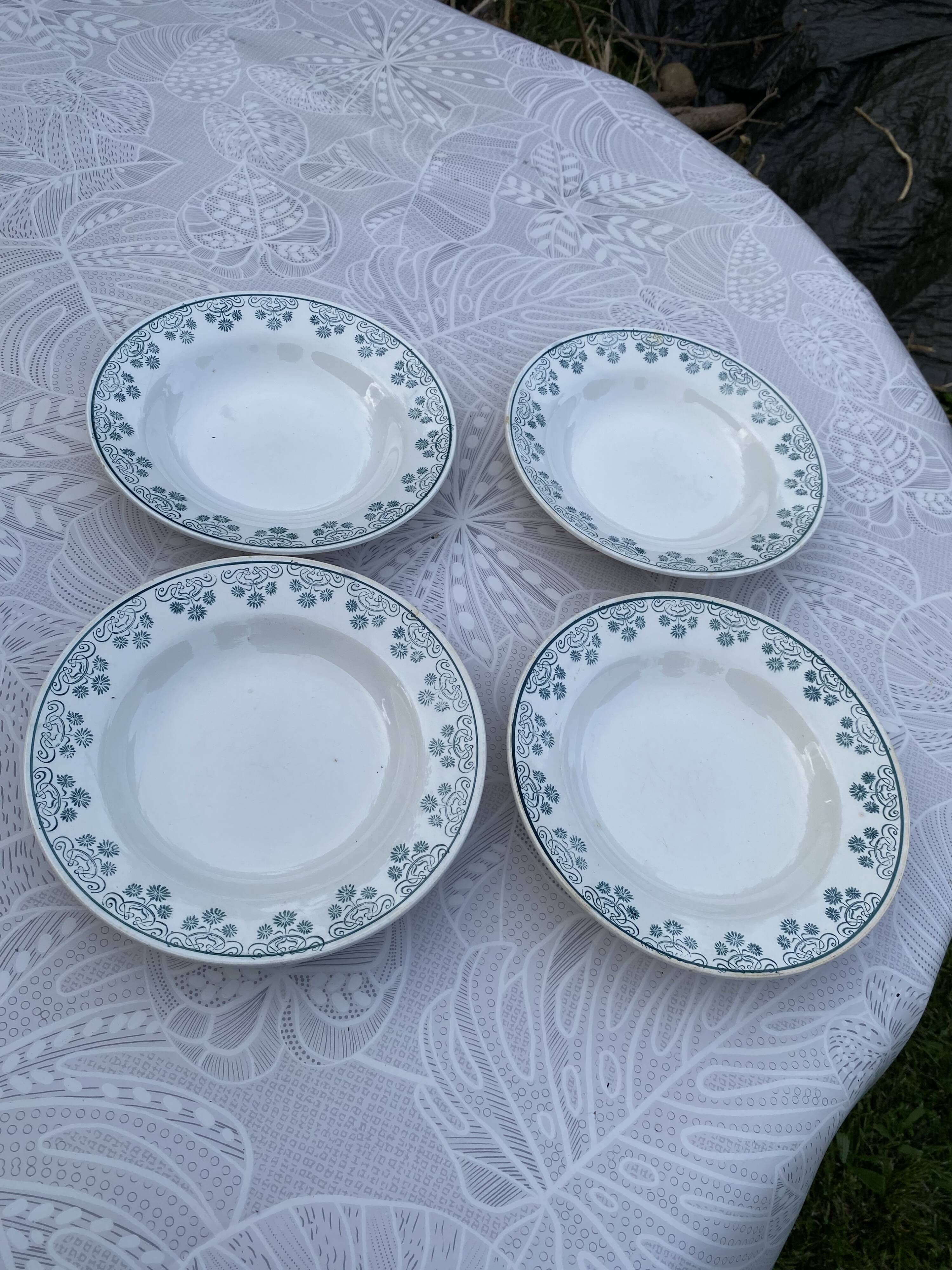 Set of 4 vintage deep plates in earthenware - Green floral pattern