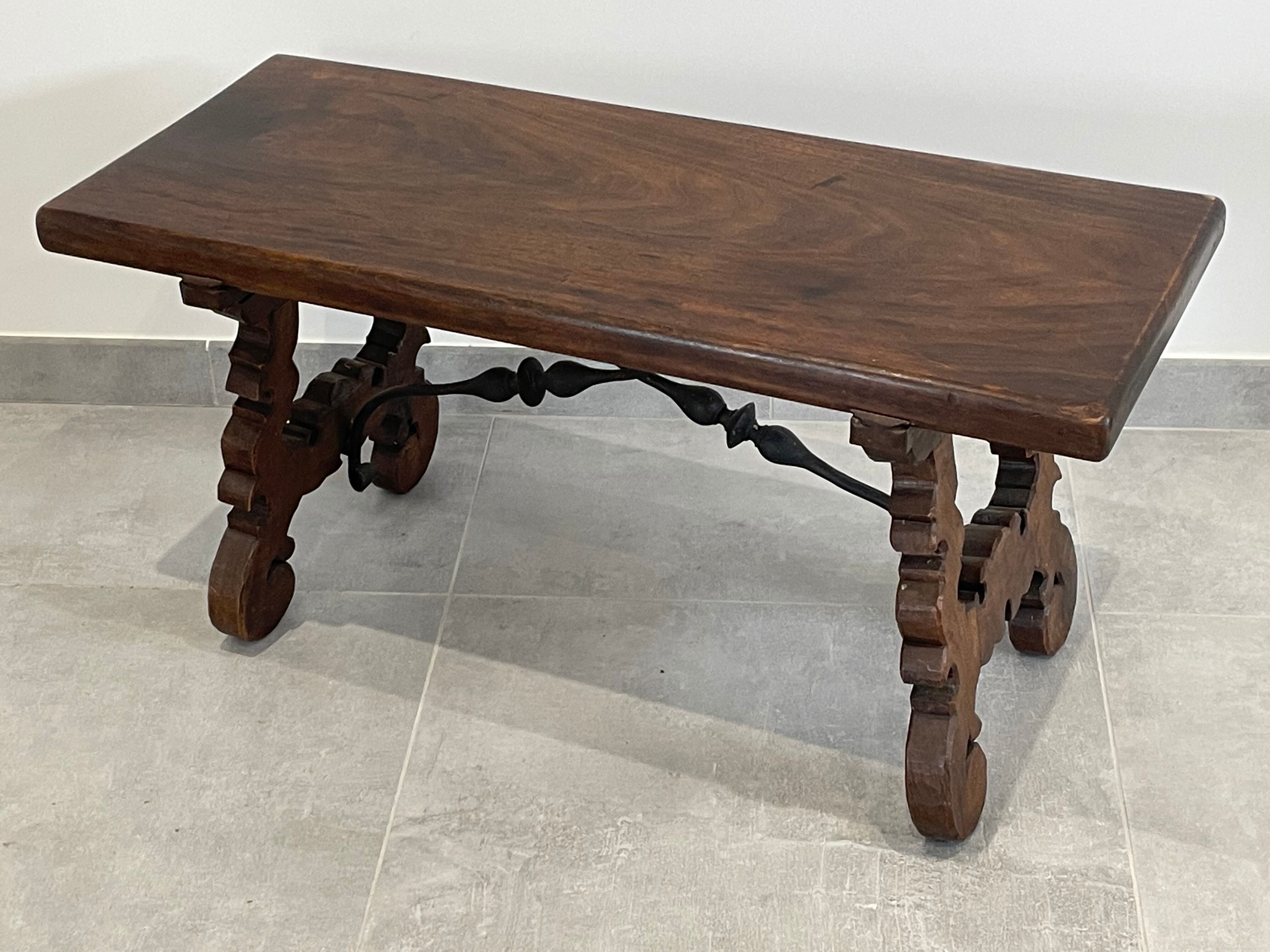 Coffee table wood and wrought iron