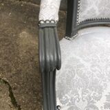 Paire de fauteuils cabriolets Louis XVI