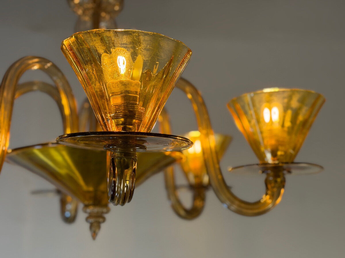 Venetian lustre in brown and yellow Murano glass, circa 1940.