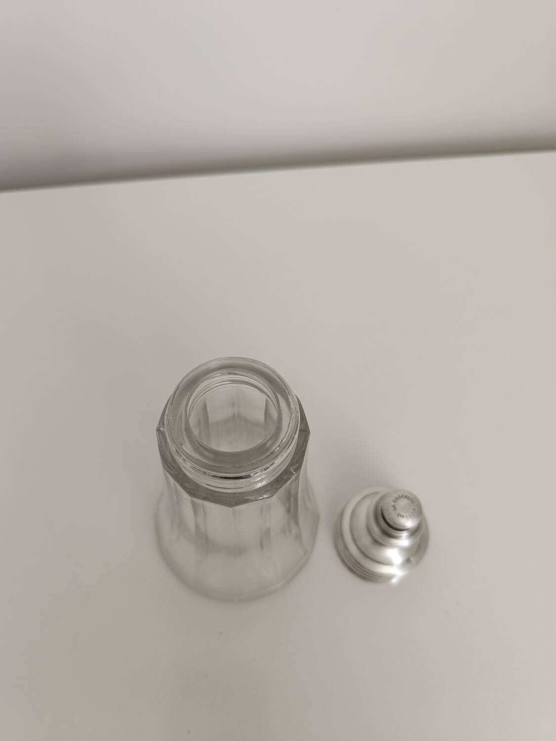 La Parfaite sugar shaker and shaker