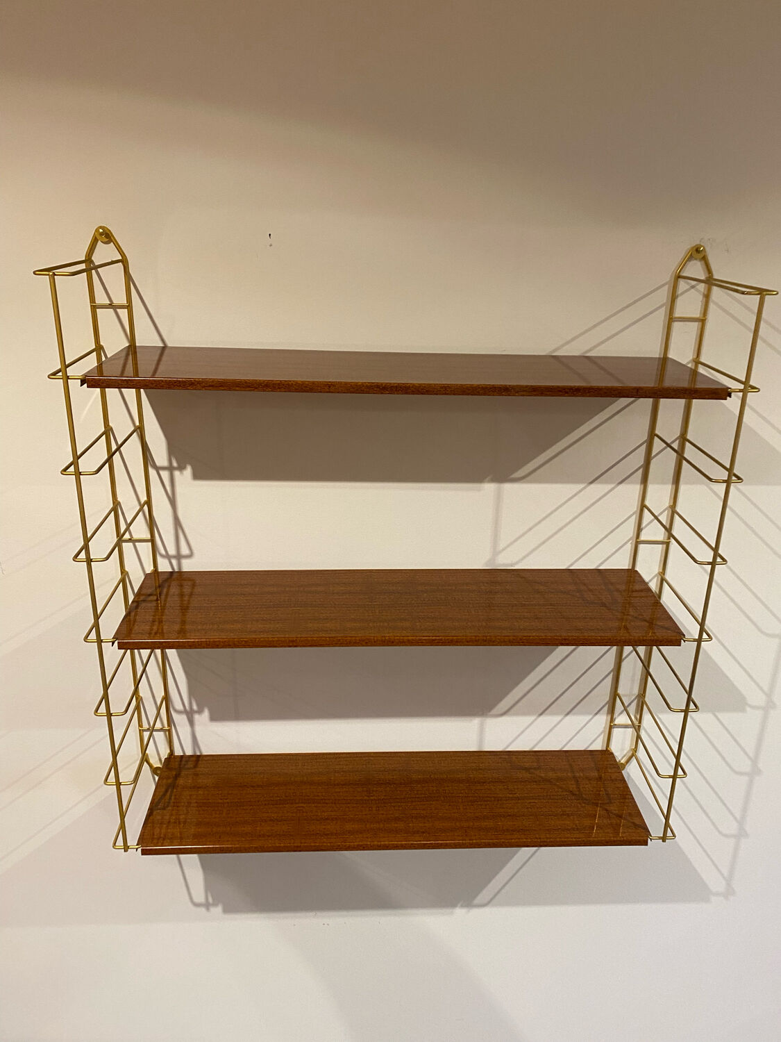 Shelves 60s
