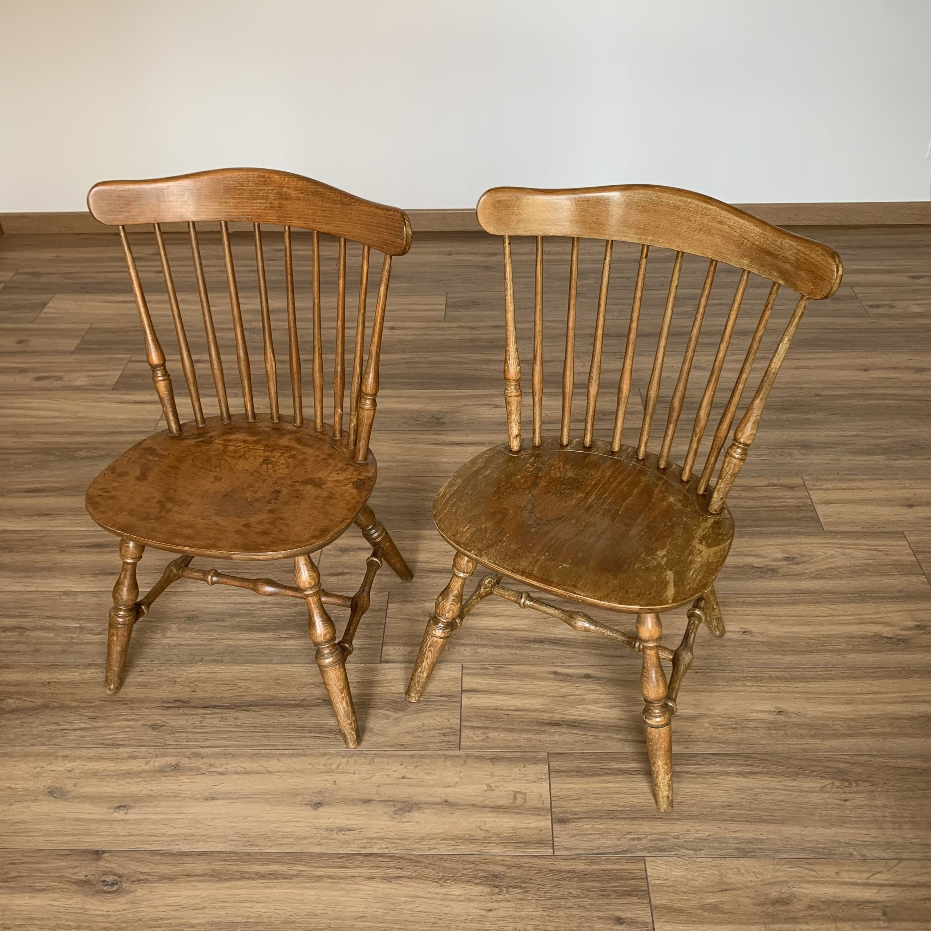 Pair of Windsor chairs