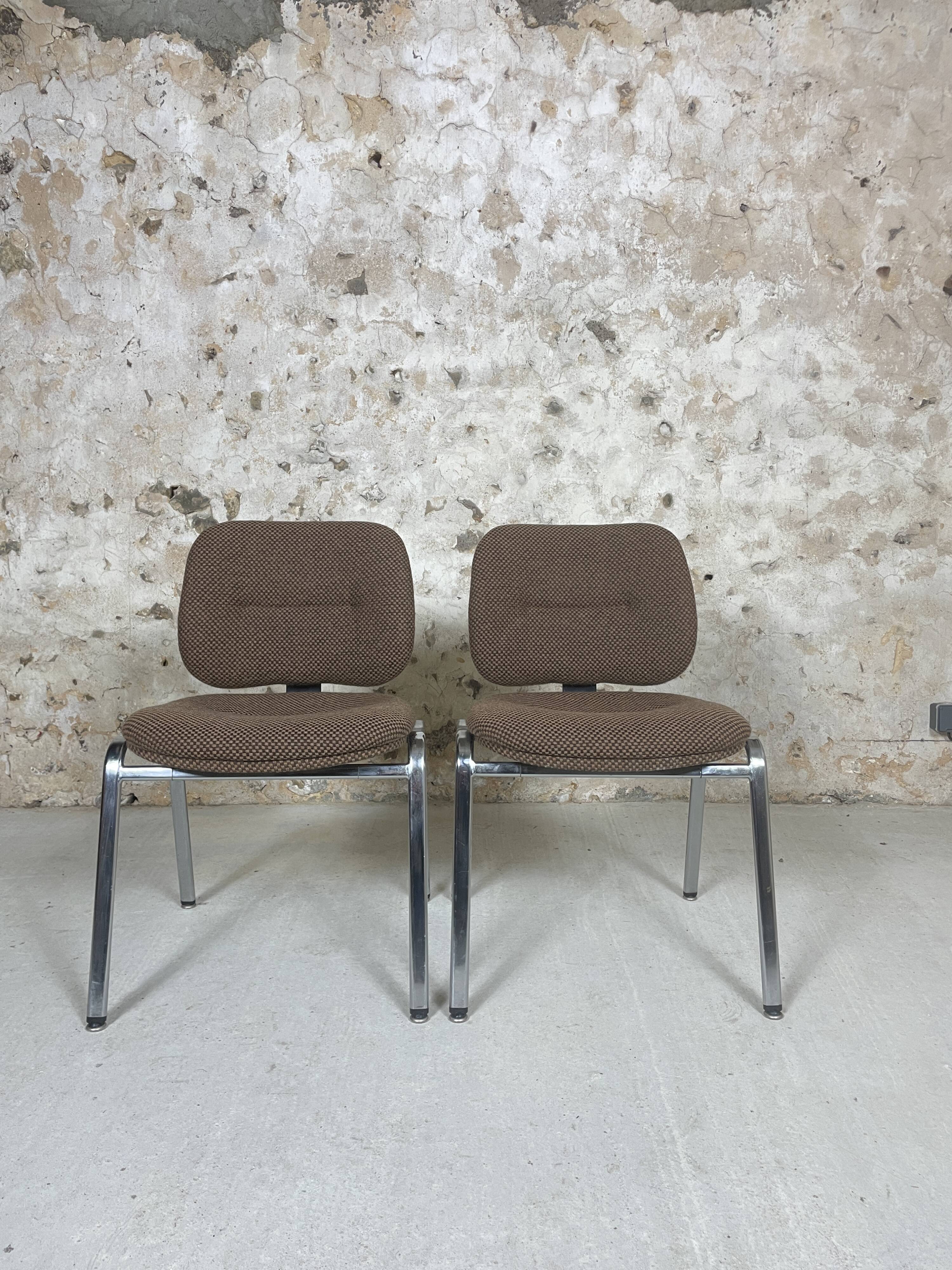 Conference chairs 70