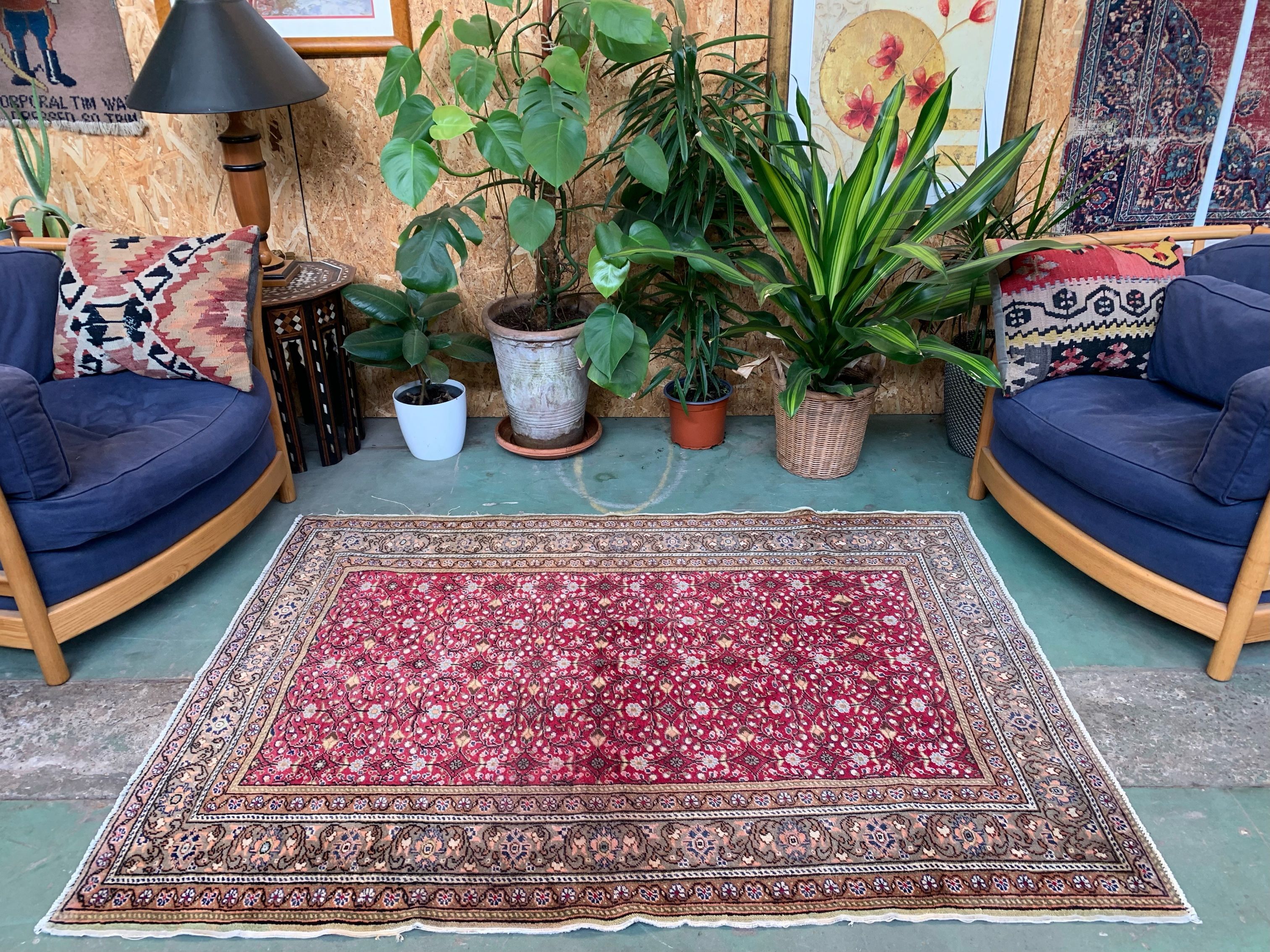 Vintage turkish rug 173x122 cm shabby carpet central anatolian medium