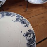 Antique earthenware dessert plates with the lions of France "Pernelle"