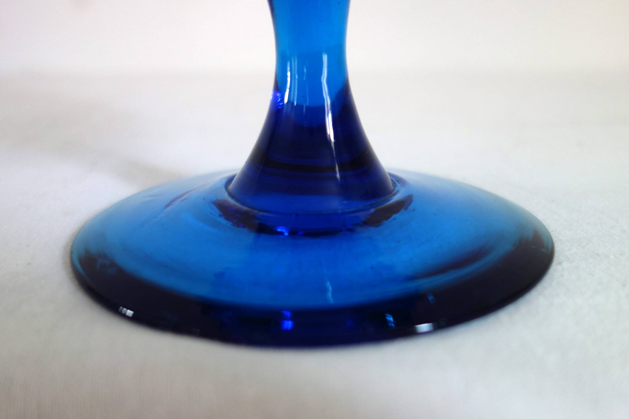 Vintage cobalt blue Empoli glass vase