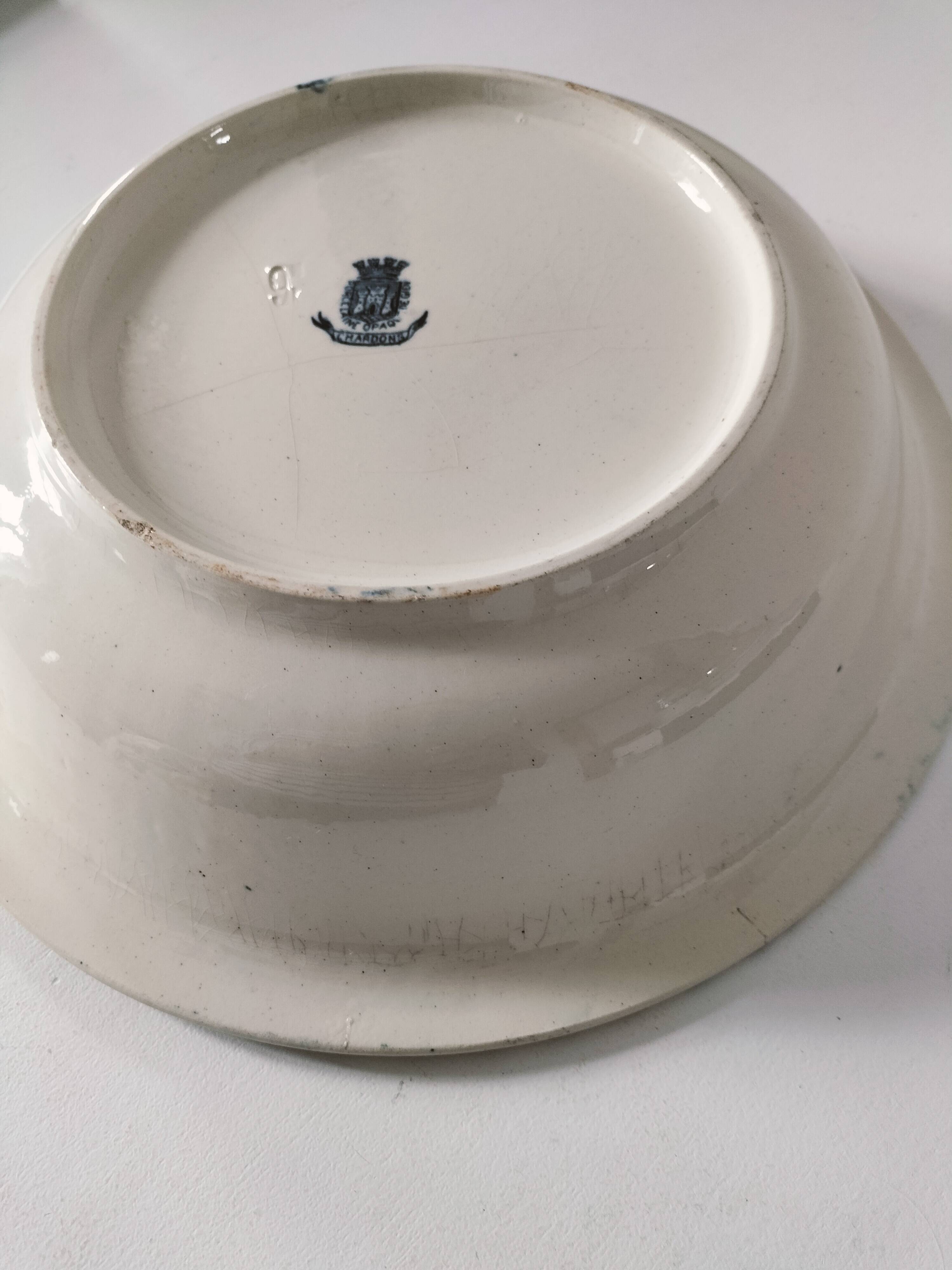 Large antique Gien hollow dish, Chardons blue model – fine 19th century earthenware