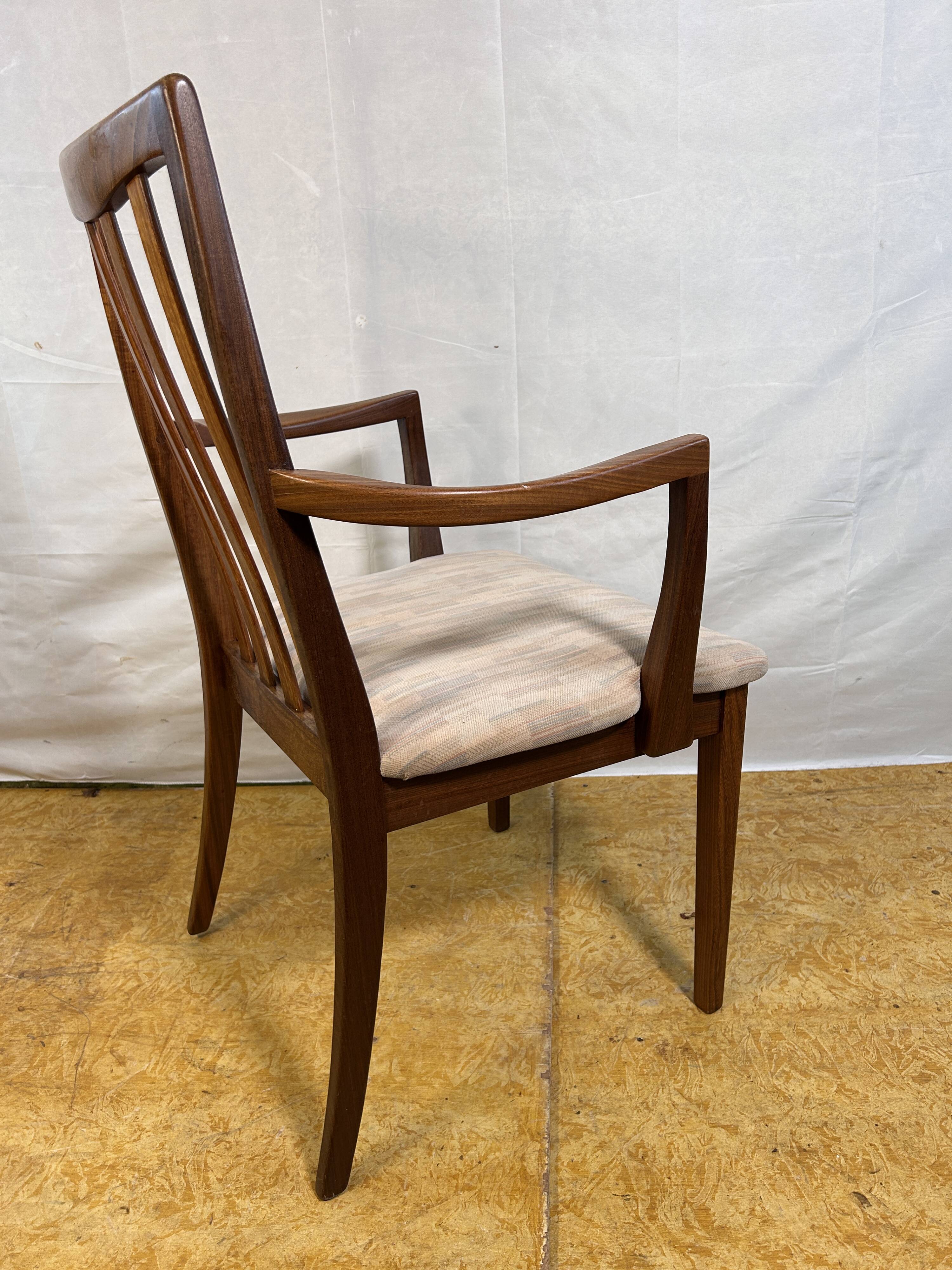 Lot de 6 chaises de salle à manger rétro vintage en teck du milieu du siècle par GPlan 1970 Design