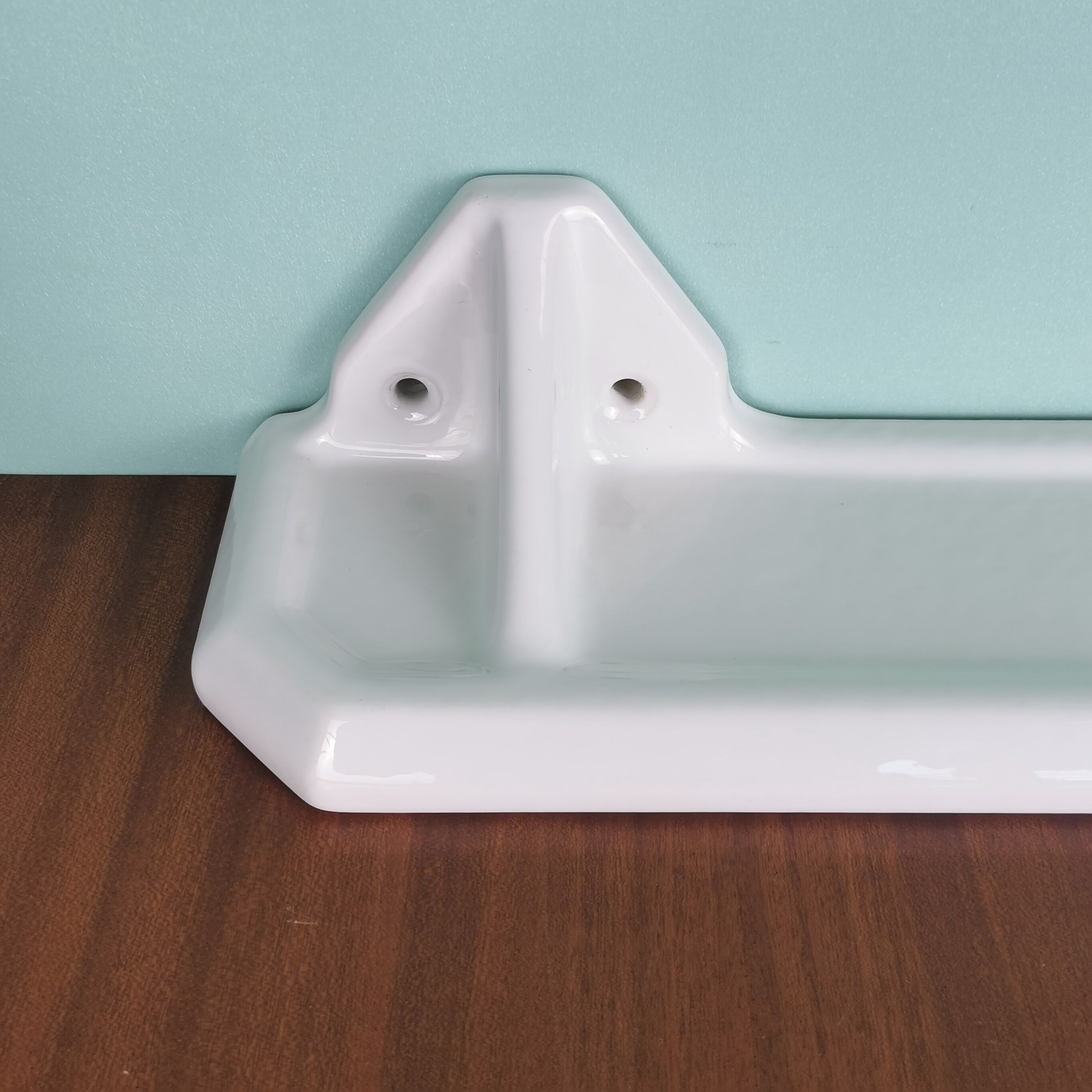 Bathroom shelf art deco