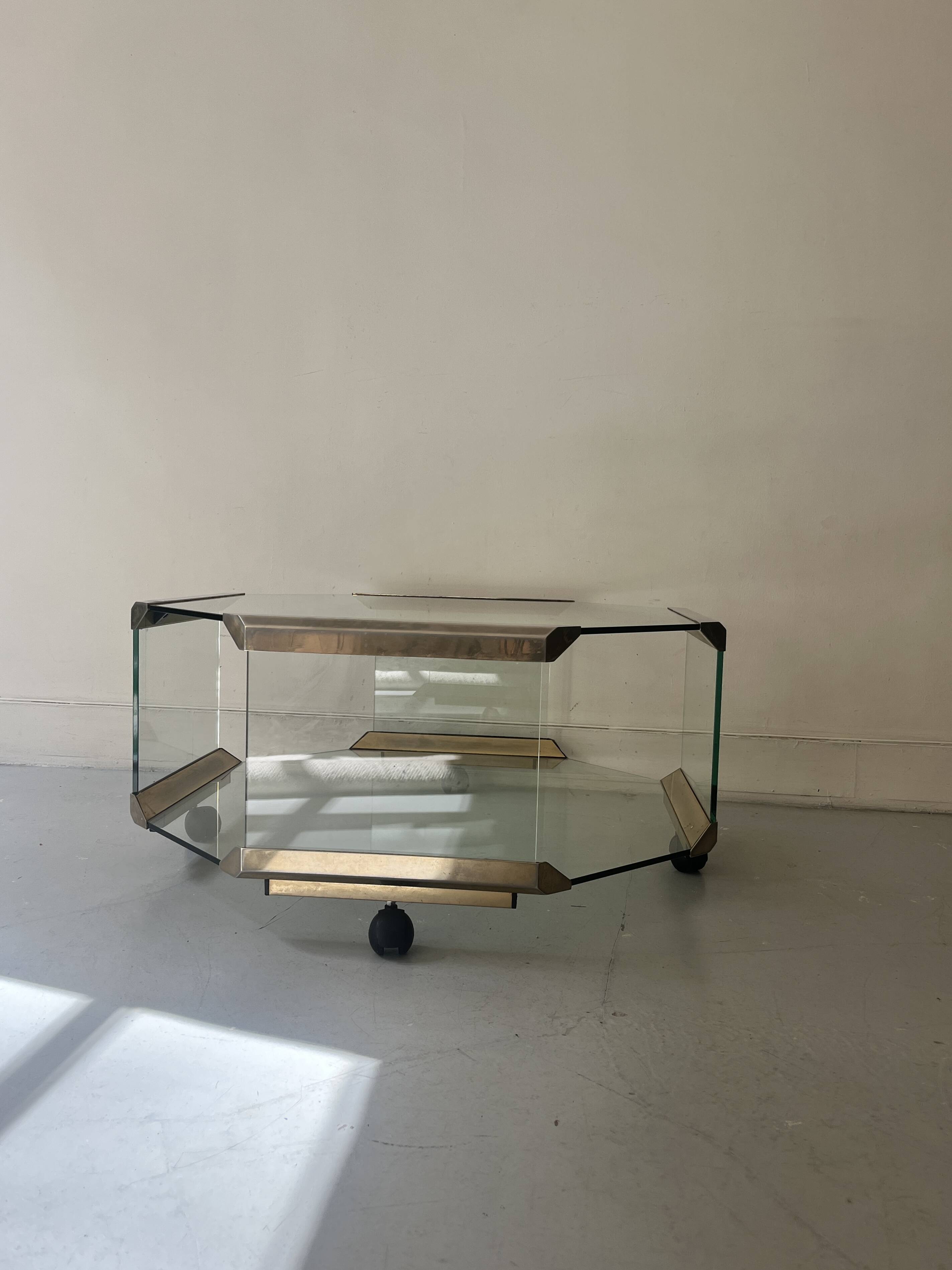 Hexagonal coffee table on wheels in glass and brass by Galloti & Radice, Italy 1970