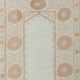 Hand knotted rug, vintage Turkish rug 108x127 cm