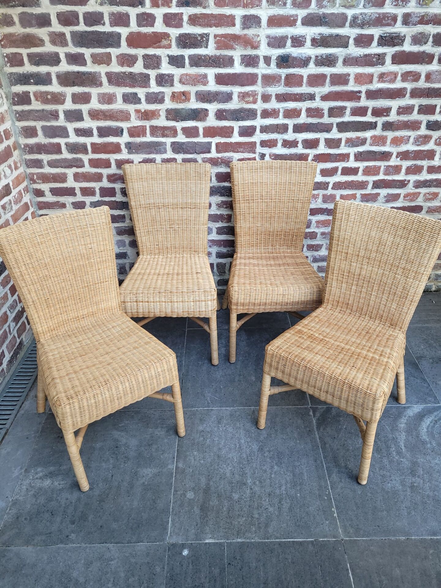 4 dining chairs in natural rattan and woven wicker