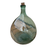 Give me Jeanne vase.