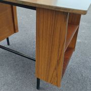 Bureau ancien vintage design