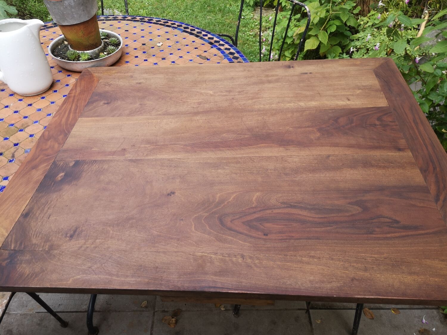 Table ancienne