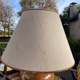 Glazed porcelain lamp